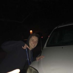 Meet your Posher, Casey